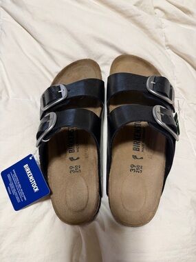 Birkenstock Black Arizona Two-Strap Sandals with big Silver Buckles; NWT